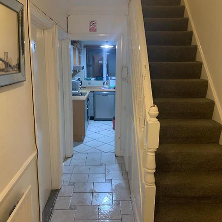 At Apex House Bed & Breakfast Horndon-on-the-Hill Bagian luar foto